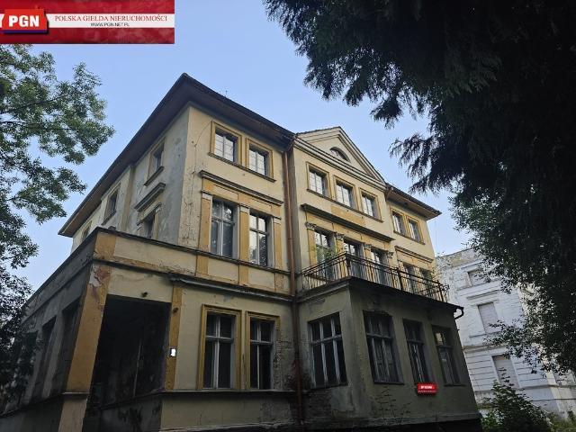 Pensjonat do remontu w uzdrowisku Lądek Zdrój 733,5 m²