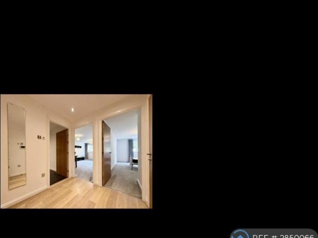 Penstone Court, Cardiff, CF10 1 bed flat to rent £1,100 pcm £254 pw