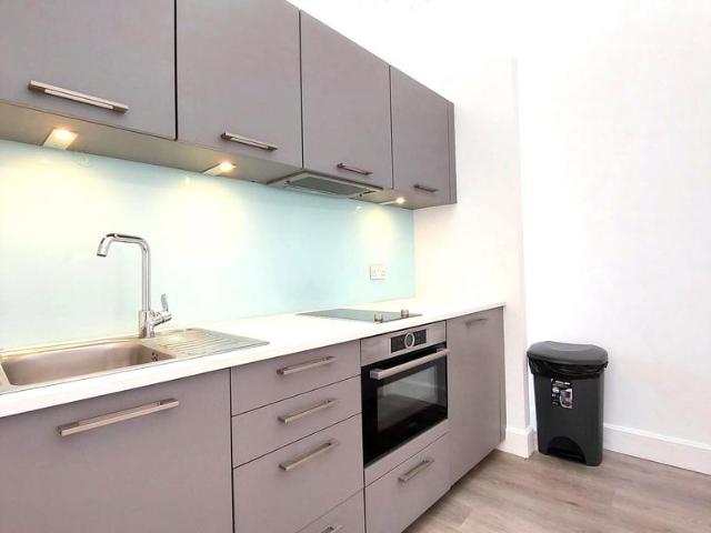 People's Leisure Club, 45 Lothian Street, City of Edinburgh, EH1 1HB, United Kingdom | 1 bed apartment for rent #138850686 | Rentberry