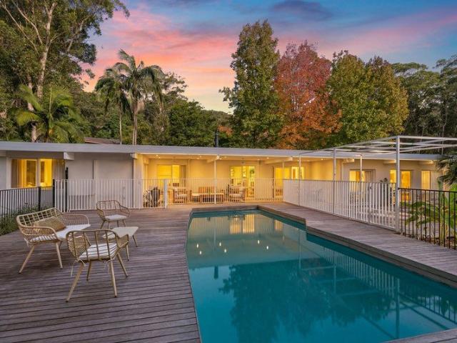 Peace and privacy on expansive Erina acreage