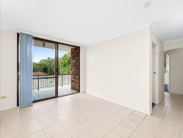 Peace, Convenience & Lifestyle – Spacious Living in a Tranquil Setting