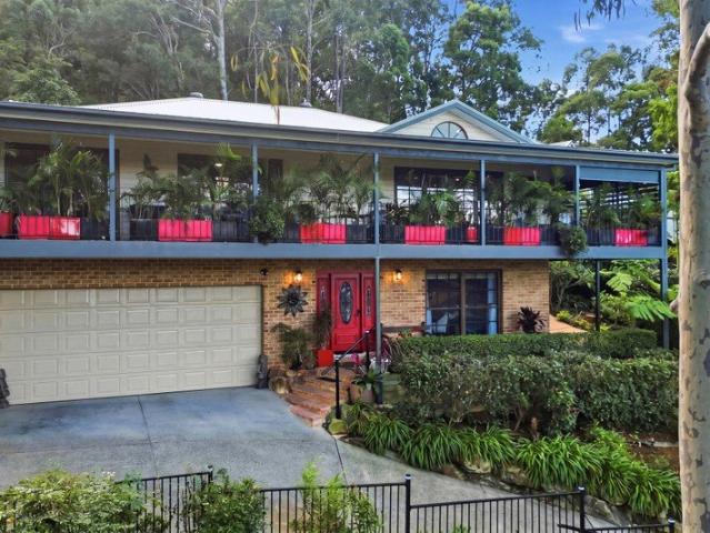 Peace, Privacy & Panoramic Beauty in the Heart of Umina Beach