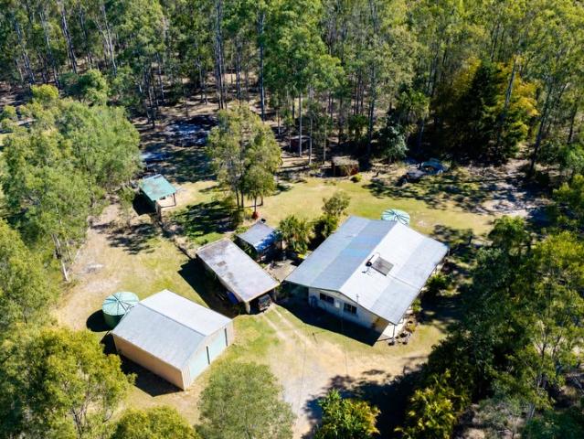 Peace, Privacy & the Perfect Small Acreage Lifestyle