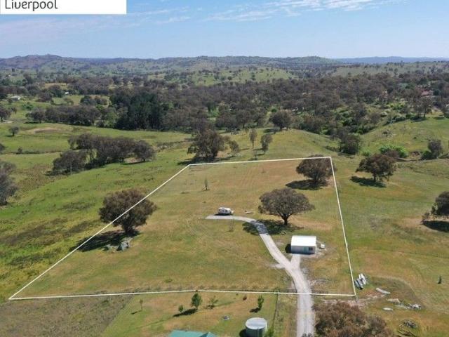 Peaceful 6 Acre Country Escape with Building Entitlement