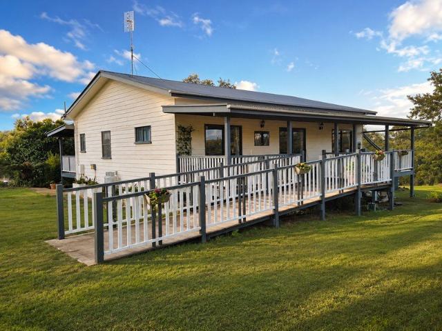 Peaceful 5 Acre Lifestyle Retreat Just 10 Minutes from Blackbutt