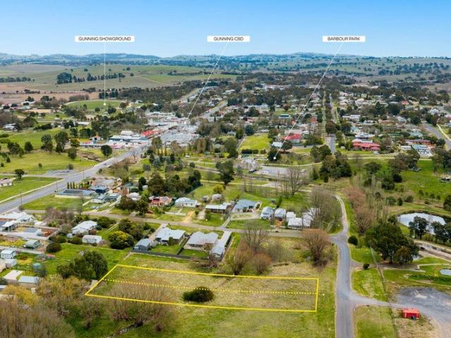 Peaceful 1 Acre Building Block!