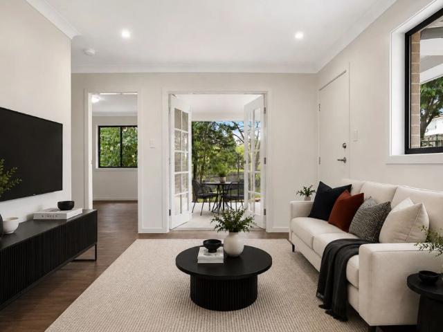 Peaceful 2 bedroom self contained granny flat