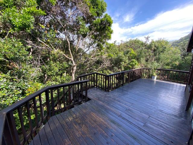 Peaceful 3 Bedroom Forest Retreat