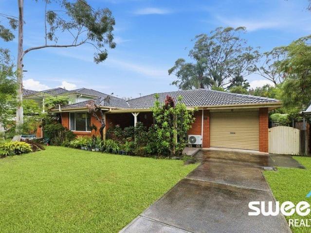 Peaceful Three Bed Family Retreat in Tascot
