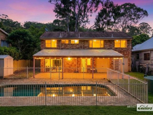 Peaceful Valley Living with Pool, Space & Versatility