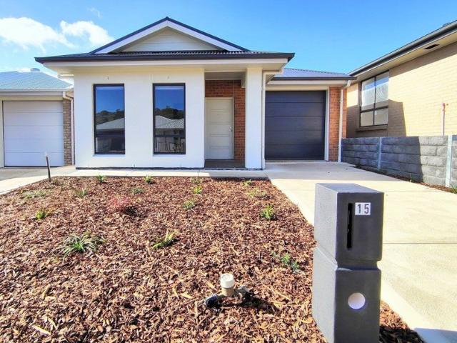 PEACEFUL WAITPINGA LOCATION MODERN 3 BEDROOM FAMILY HOME