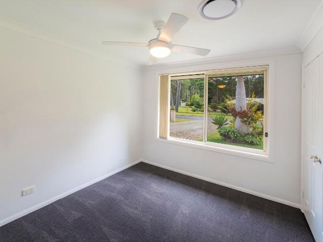 Peaceful Acreage Living with Pool, Spa Maintenance & Gas included