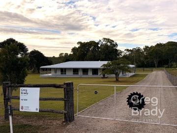 Peaceful Acreage Living Close to Work & Coast