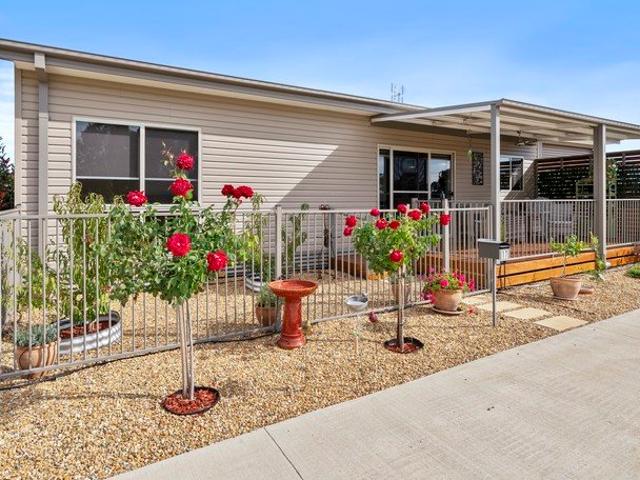 Peaceful, As New Retirement Living Moments from the Murray River