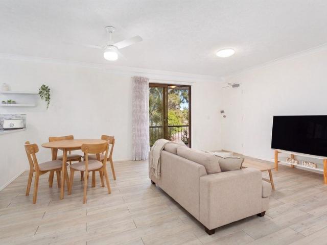 Peaceful apartment living in a leafy locale