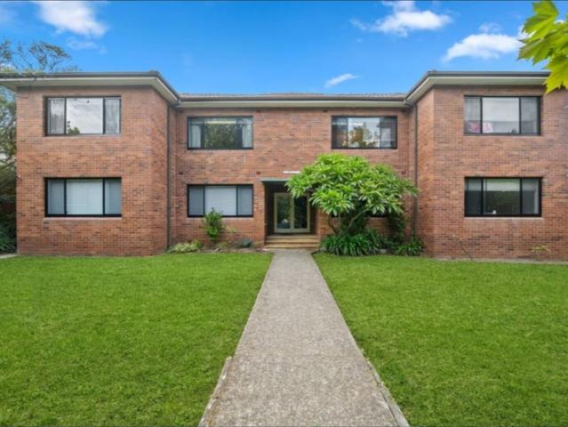 Peaceful Apartment Minutes from Chatswood CBD