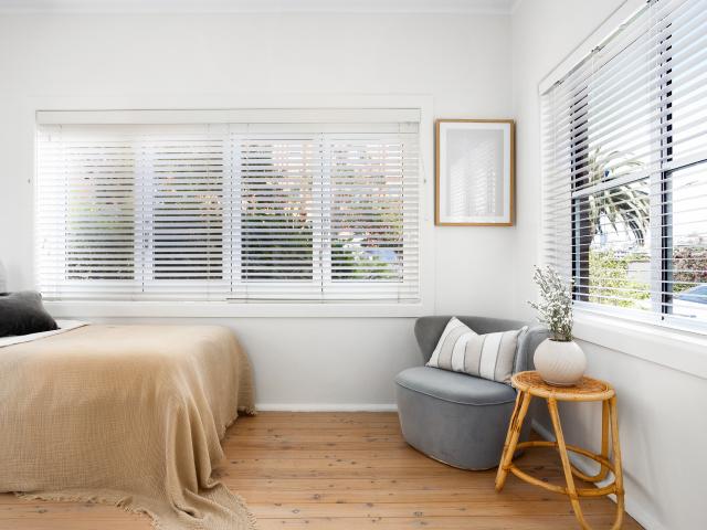 Peaceful Art Deco charm with 90sqm North Facing Private Garden