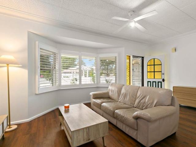 Peaceful Bellambi Setting with Bills Included!