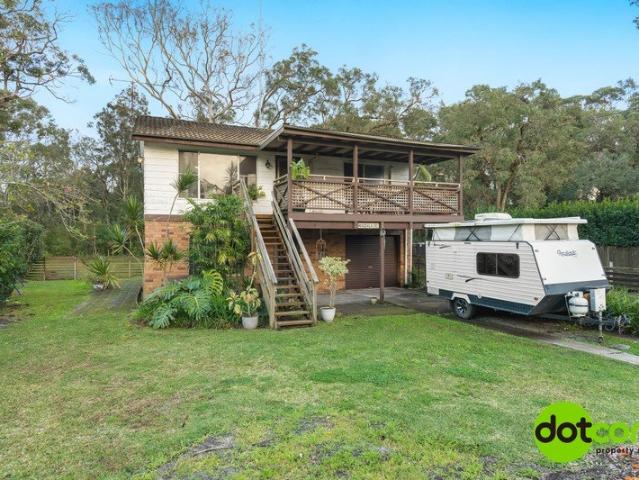Peaceful Bushland Reserve Setting with Water Views
