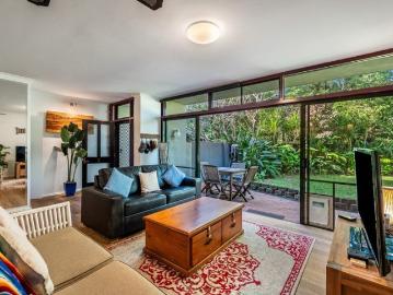 Peaceful Byron Bay Living in 'The Links' Complex