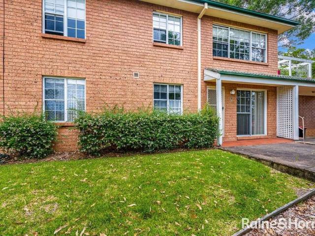 Peaceful & Convenient Location!