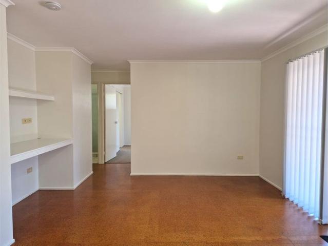 PEACEFUL COASTAL LIVING IN MOORE PARK BEACH