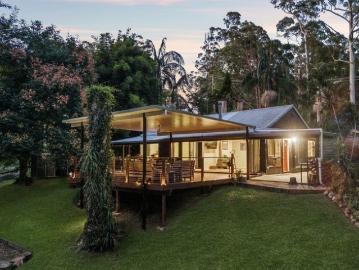 Peaceful Cottage Retreat Surrounded by Nature