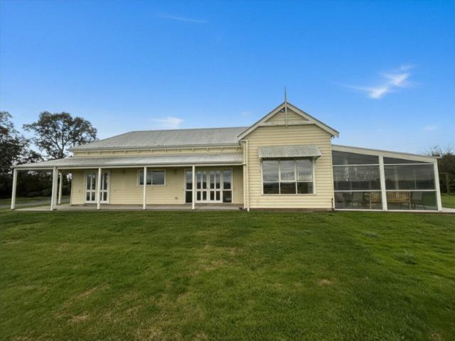 Peaceful Country Living with Stunning Rural Views