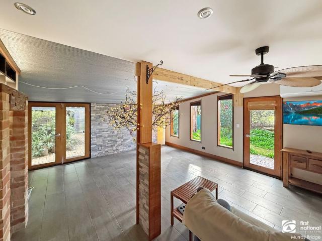 Peaceful Country Living with Space, Comfort & Shedding