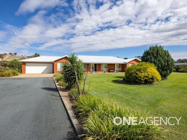 PEACEFUL COUNTRY LIVING AT SPRINGVALE