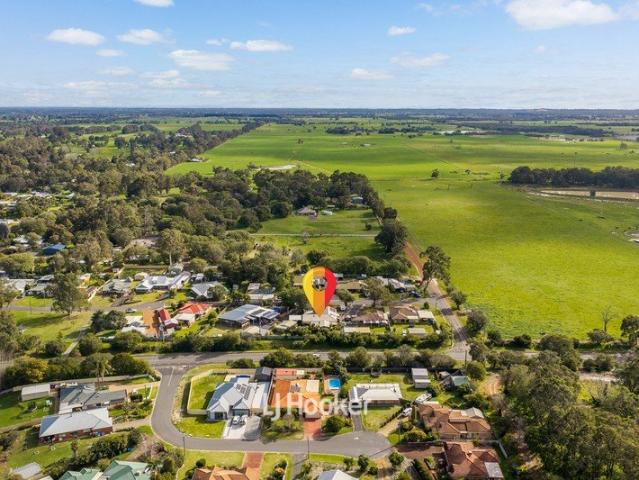 Peaceful Country Living in a Quiet Boyanup Cul de Sac