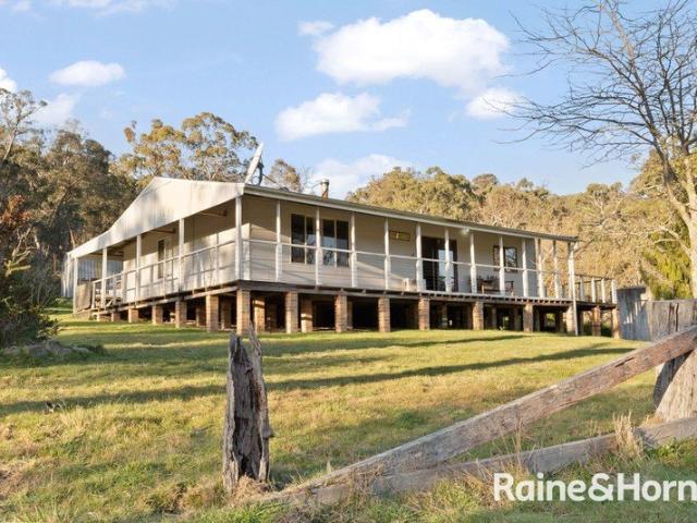 Peaceful Country Living on 25 Acres