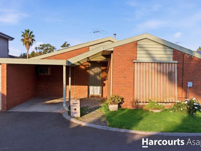 Peaceful Court Living with Family Comfort & Convenience