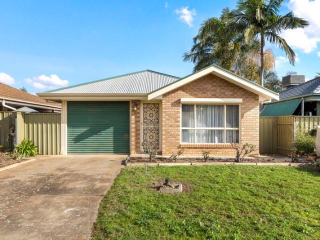 Peaceful Court Setting with Modern Potential