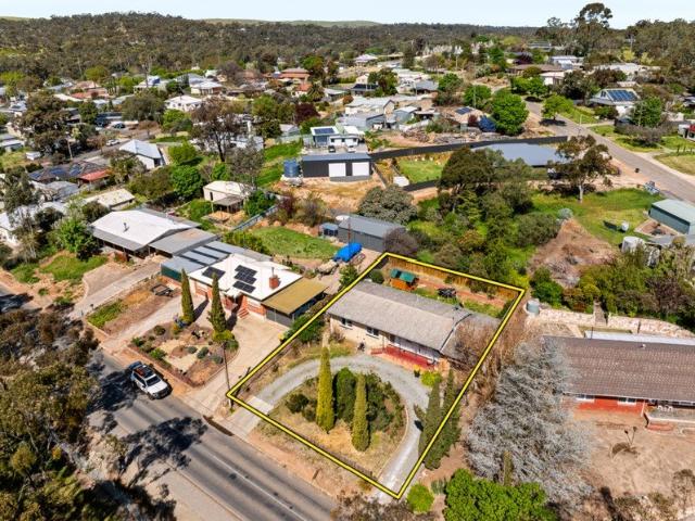 Peaceful Clare Valley Living with Plenty of Potential!