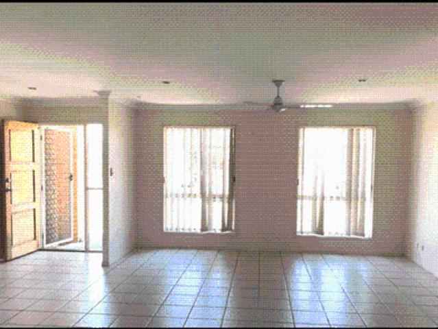 Peaceful Cul de Sac Living with Exceptional Convenience