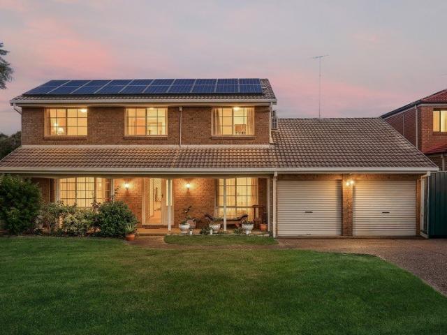 Peaceful Cul de Sac Living with Effortless Family Appeal