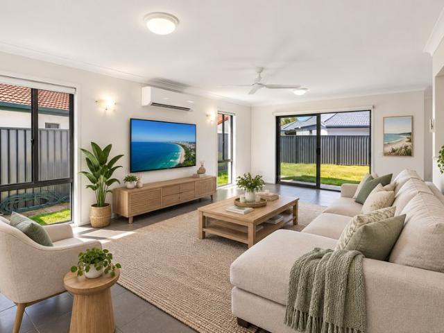 Peaceful Cul De Sac Living with Room for a Pool