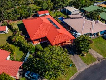 Peaceful Cul de Sac Living on 800m² with Parkland at Your Back Door