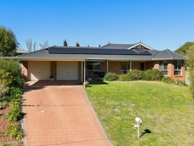 Peaceful Cul de Sac Living on a Generous 804sqm Block
