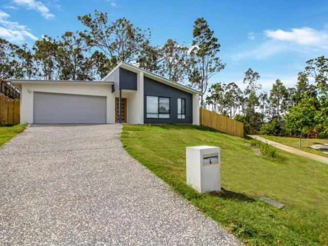 Peaceful family friendly suburban home