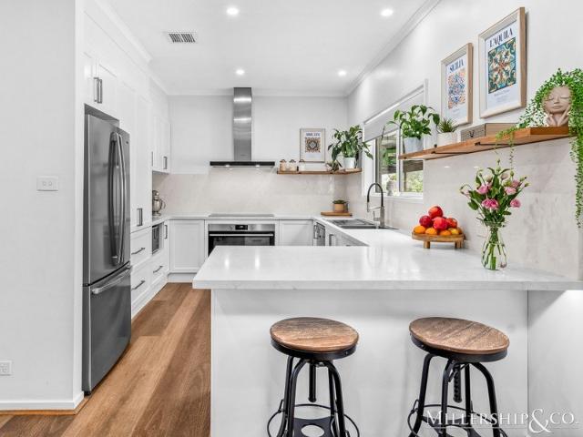 Peaceful Family Living on 2.5 Acres in Prime Yarrambat Location