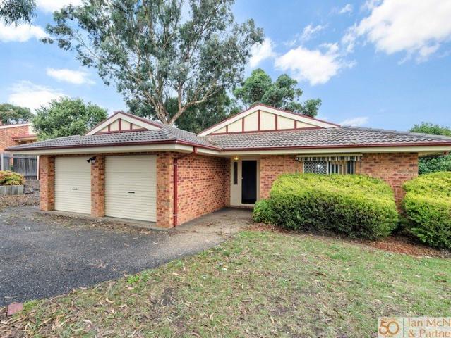 Peaceful Family Living in a Leafy Cul de Sac