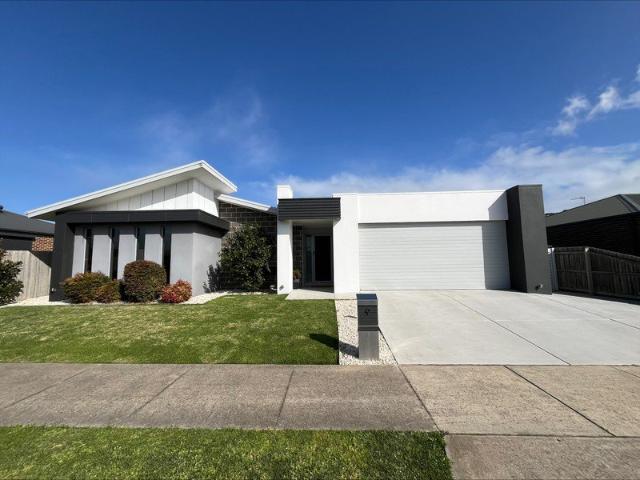 Peaceful Family Living Right Here in Traralgon