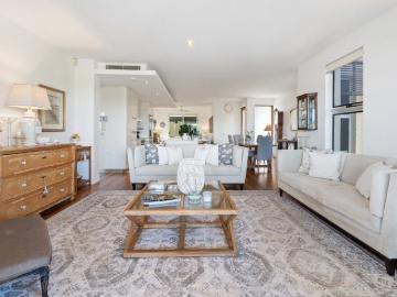 PEACEFUL GOLF COURSE RETREAT WITH PREMIUM FINISHES