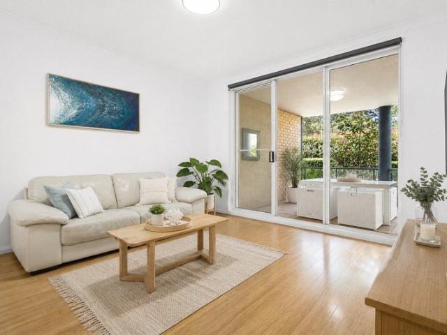 Peaceful ground floor living with a private garden outlook