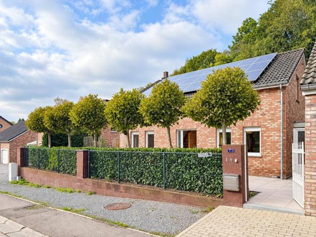 Peaceful home to rent, ideal for multigenerational living