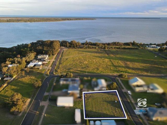 PEACEFUL LIFESTYLE OPPORTUNITY