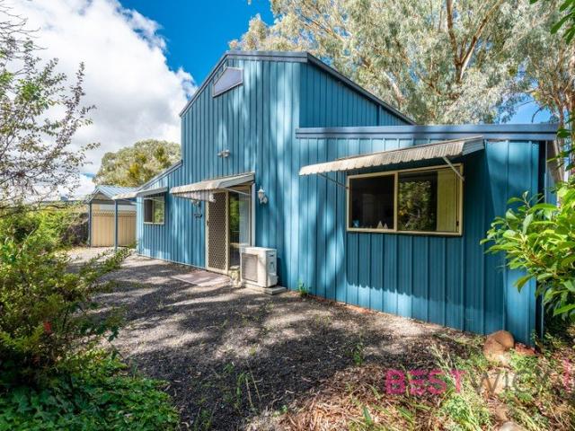 Peaceful Living 3 Bedroom Home Among the Gum Trees