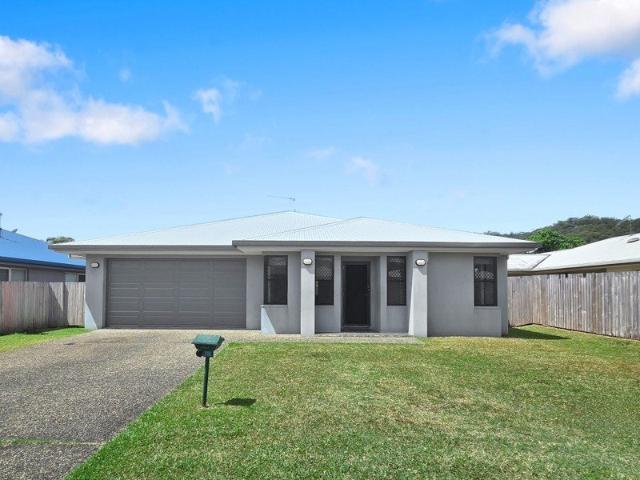 Peaceful Living in a Great Location